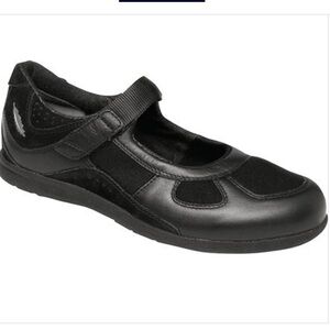 Black Mary Jane Shoes